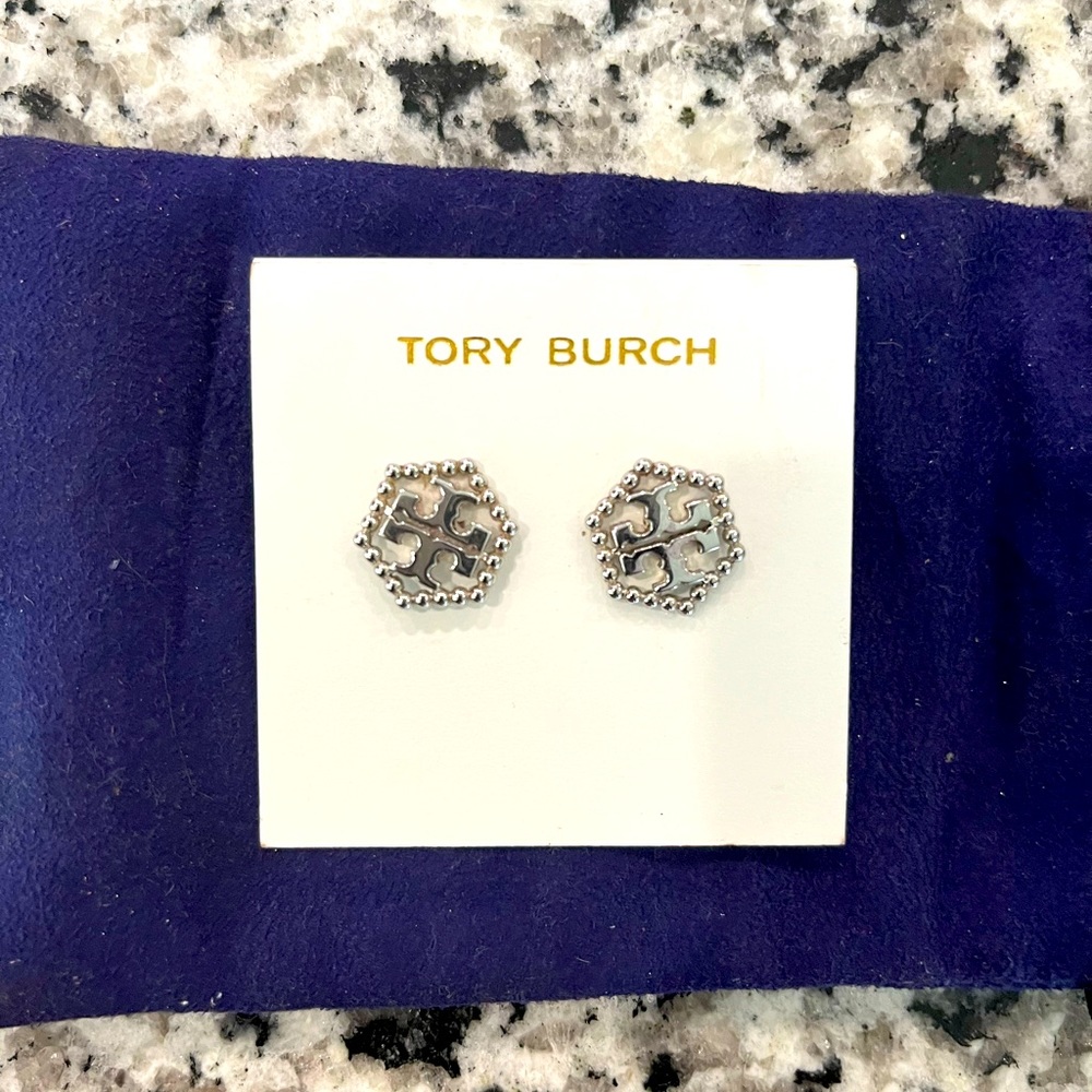 Tory Burch Earrings - Super Cute
